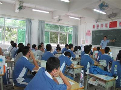 苏州中学匡亚明班